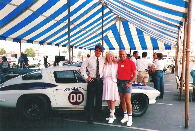 Dave MacDonald, Bob Bondurant & Jerry Grant pick up their new 1963 split-window Corvette Stingrays in St Louis